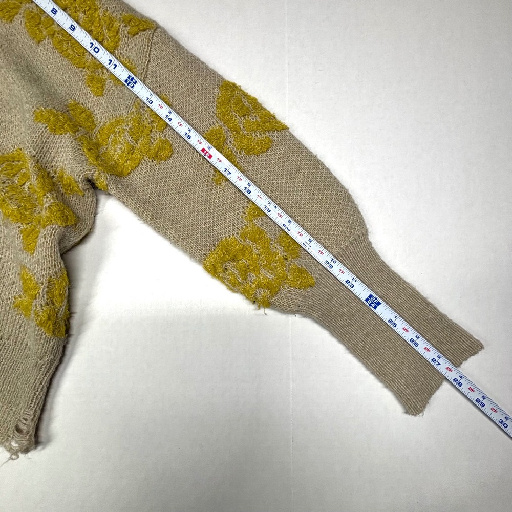 Anthropologie Floral Rose Distressed Alpaca Blend V-Neck Sweater Beige Yellow XS - Picture 6 of 9
